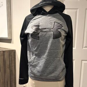 Under Armour Black and Gray Pullover
